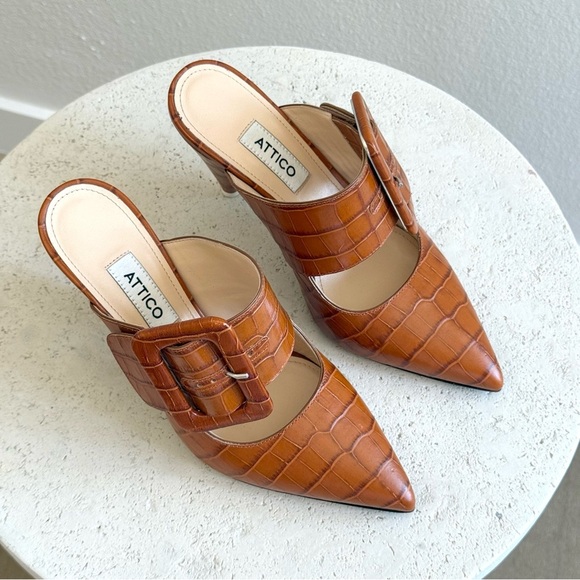 The Attico Tan Croc-Embossed Mules - Picture 3 of 6